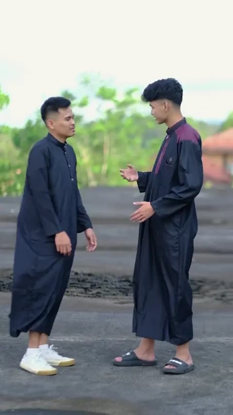 Jubah Muslim Premium Nyaman Seharian